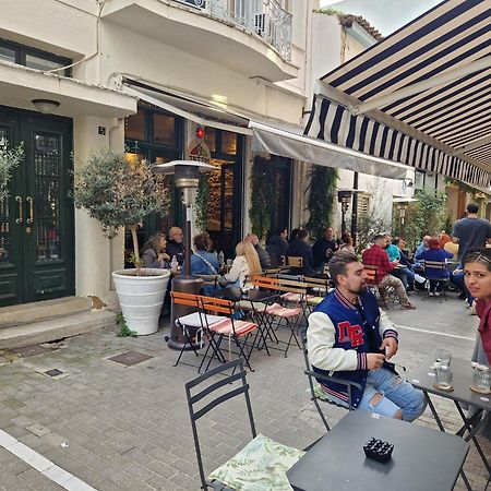 Monastiraki-Psiri, Old Town, 3-Bdr Apt, Sleep 6-10P, Spacious Court Yard Atenas Exterior foto